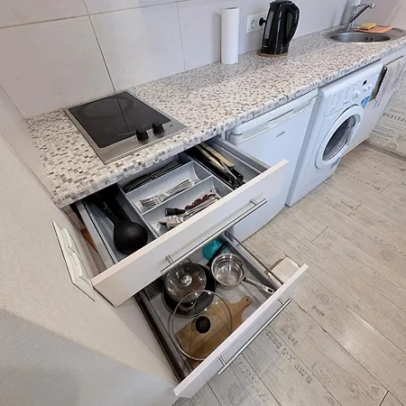 Tiny Paris In Heart Apartman Riga