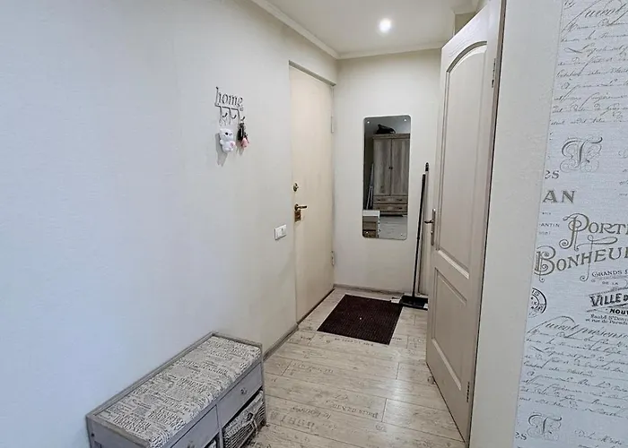 Tiny Paris In Heart Apartman